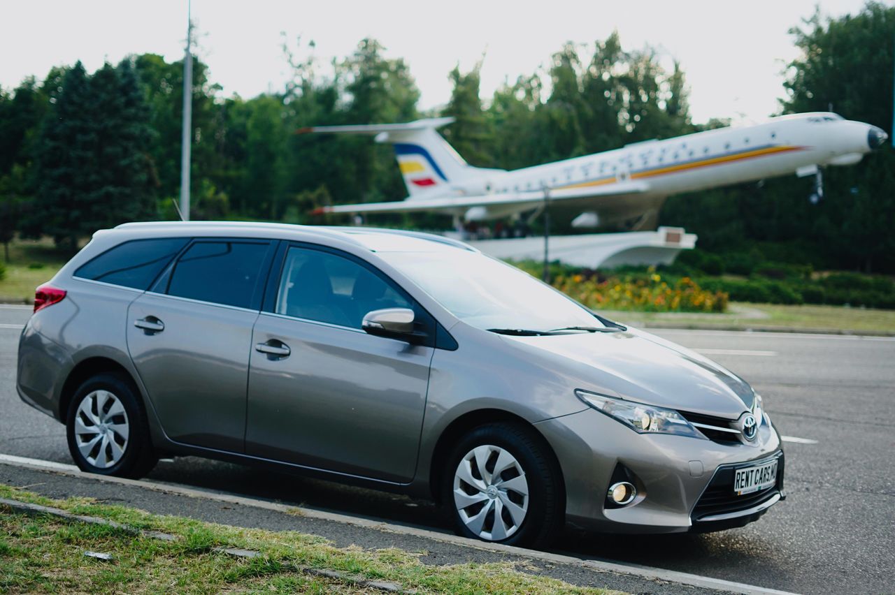 Toyota Auris 1.4 Diesel foto 7