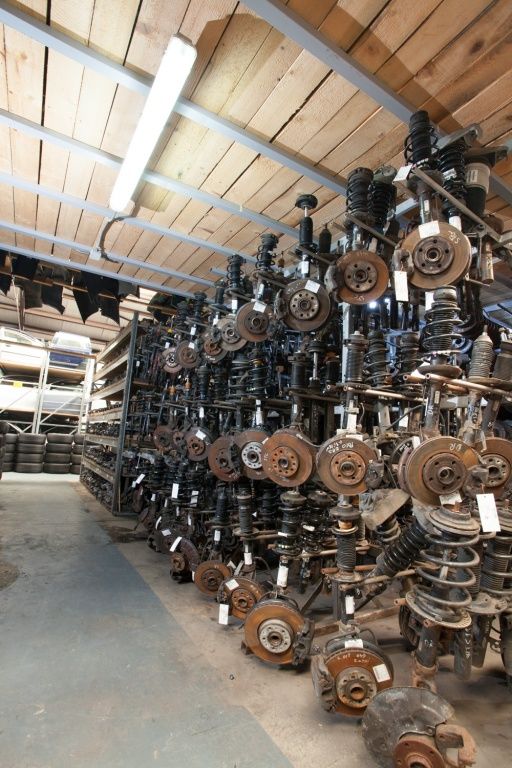 Piese de caroserie și optice faruri geamuri auto și alt.radiator.кузов, бампер, капот, автостекло foto 3