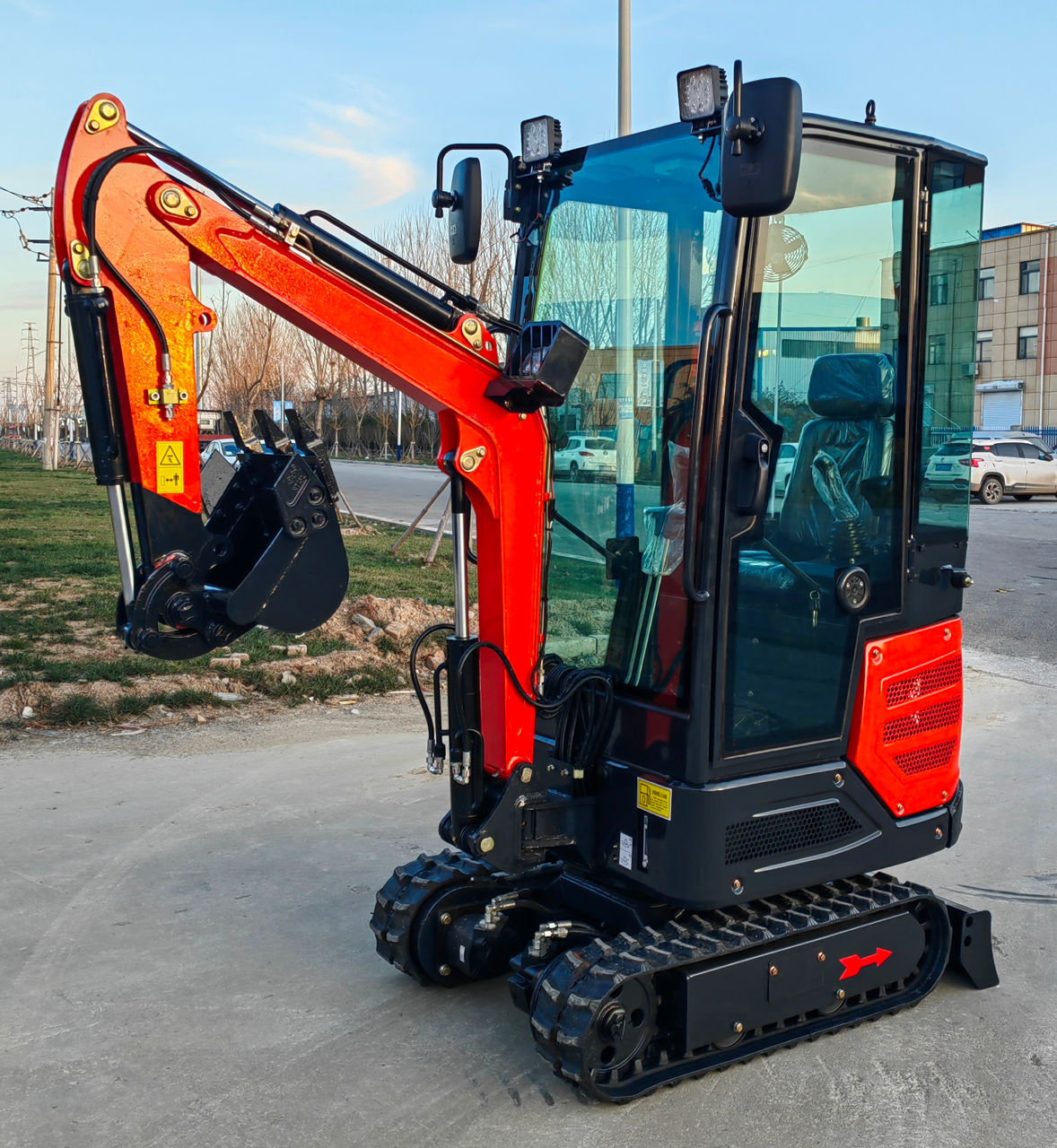 Mini excavator 1100kg foto 0
