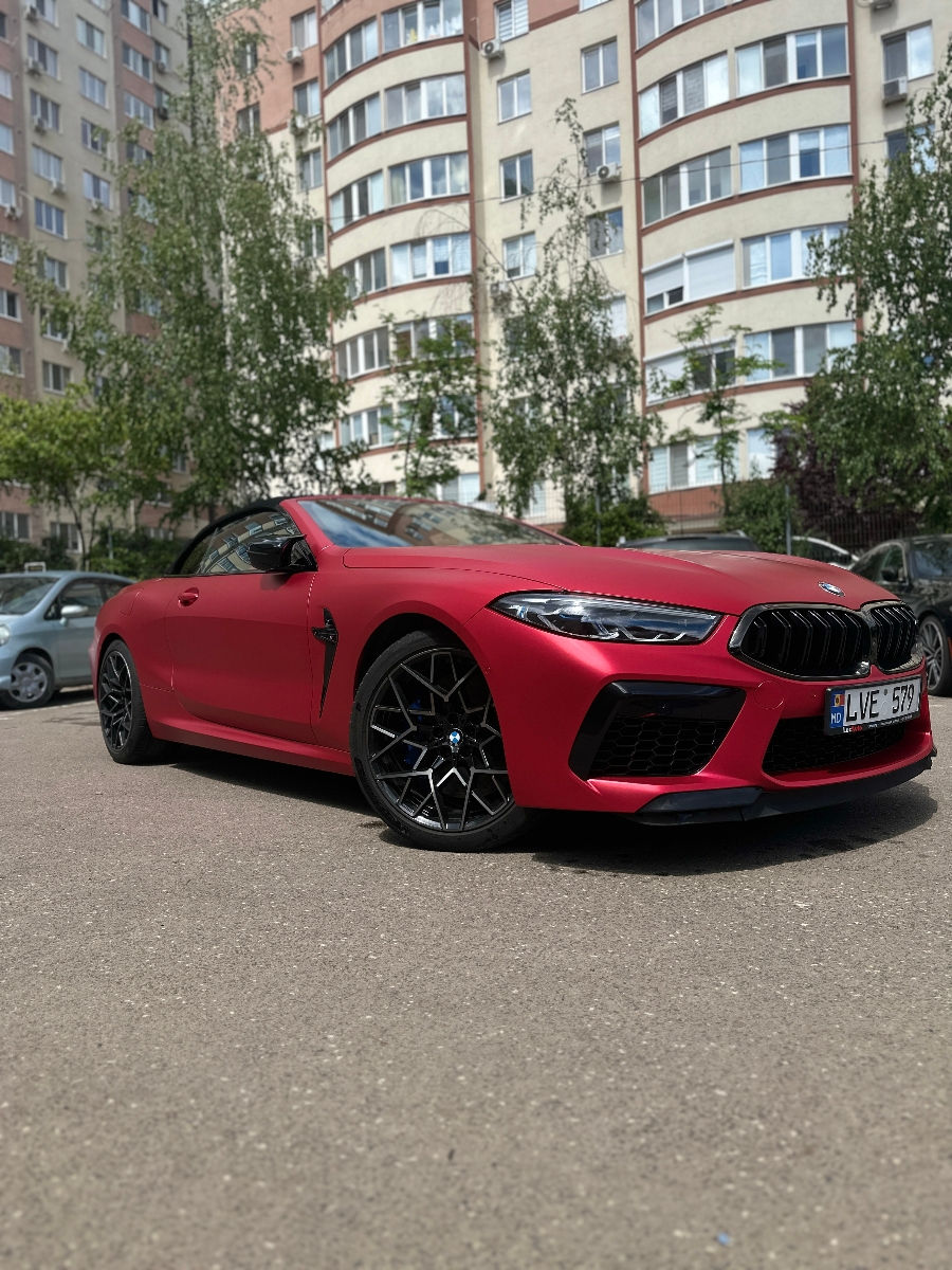BMW M8 фото 4