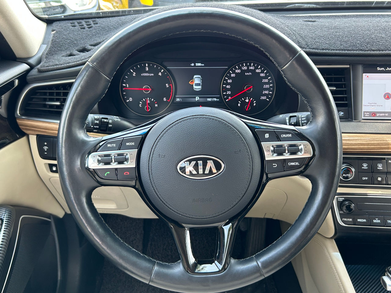KIA K7 foto 10