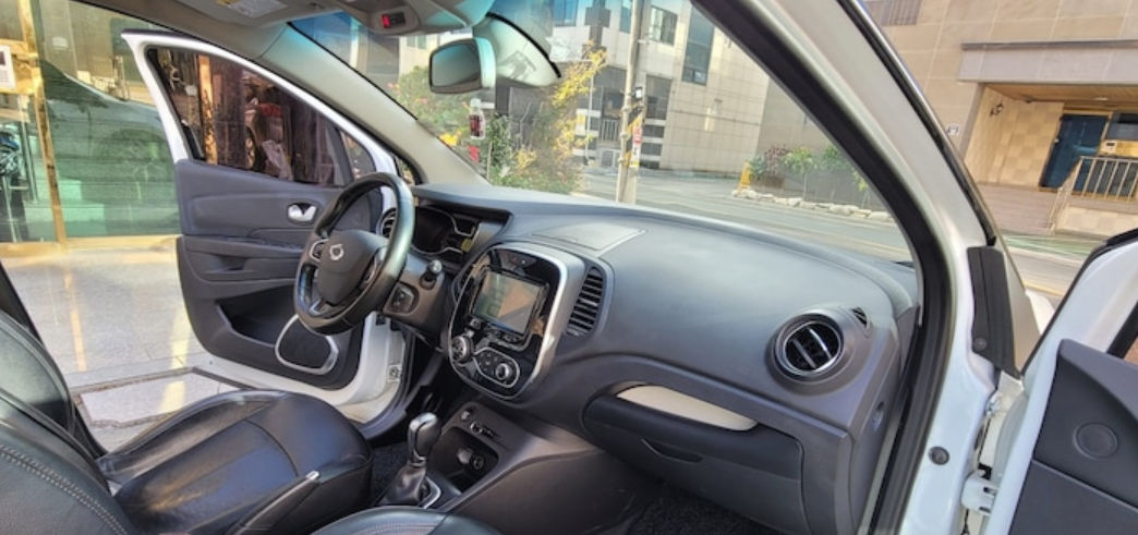 Renault Captur фото 4