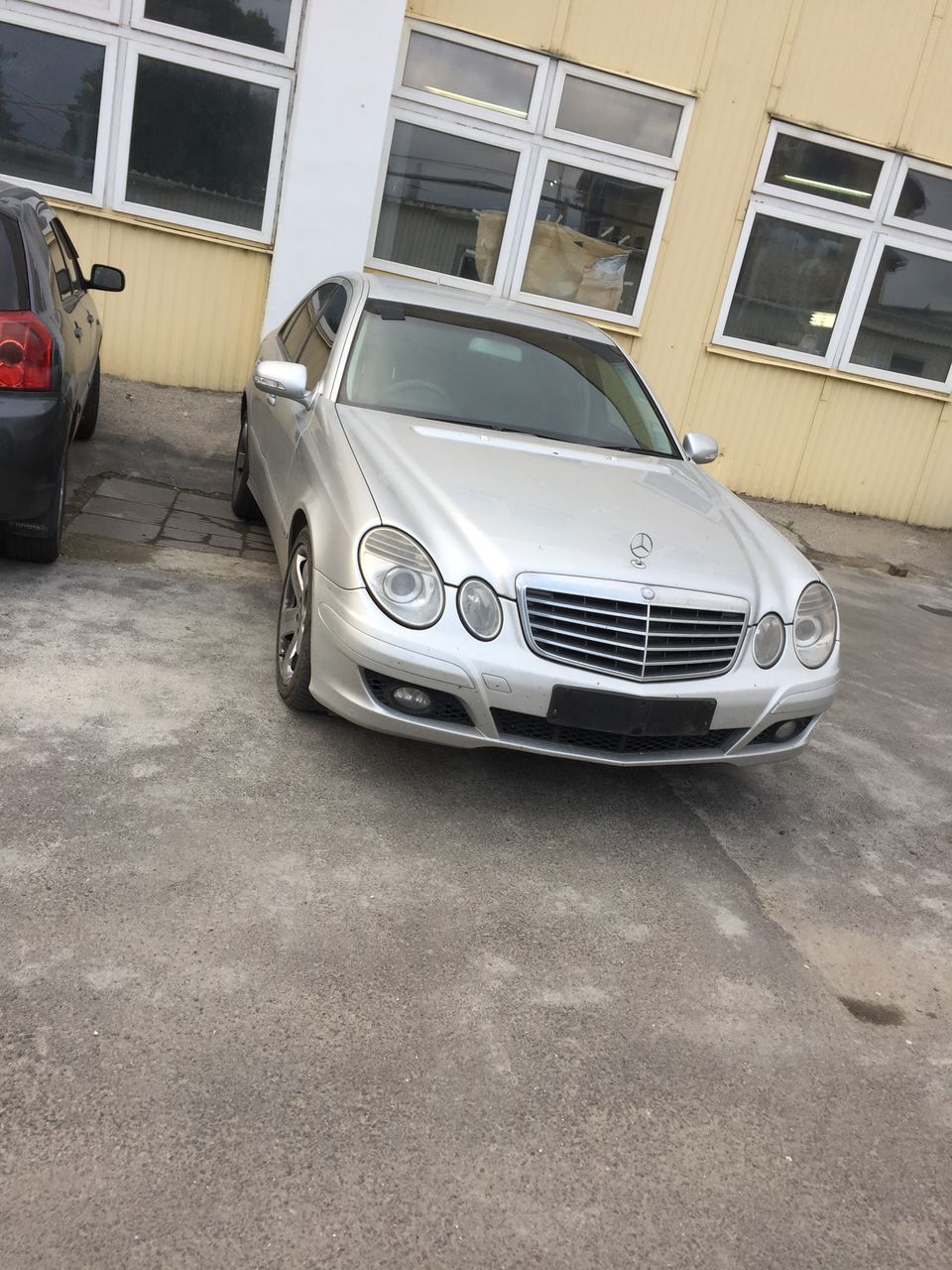 Piese Mercedes W211 foto 0