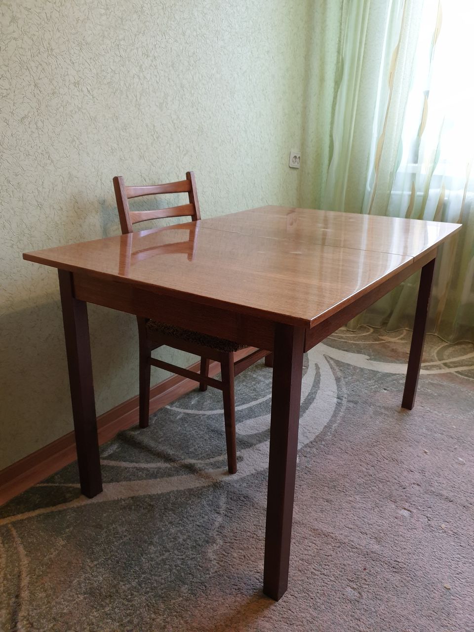 кухонный стол советских времен