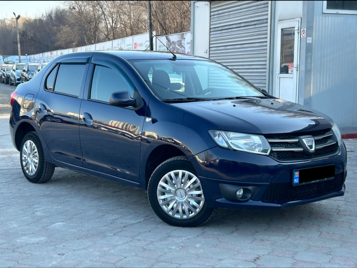 Dacia Logan foto 1
