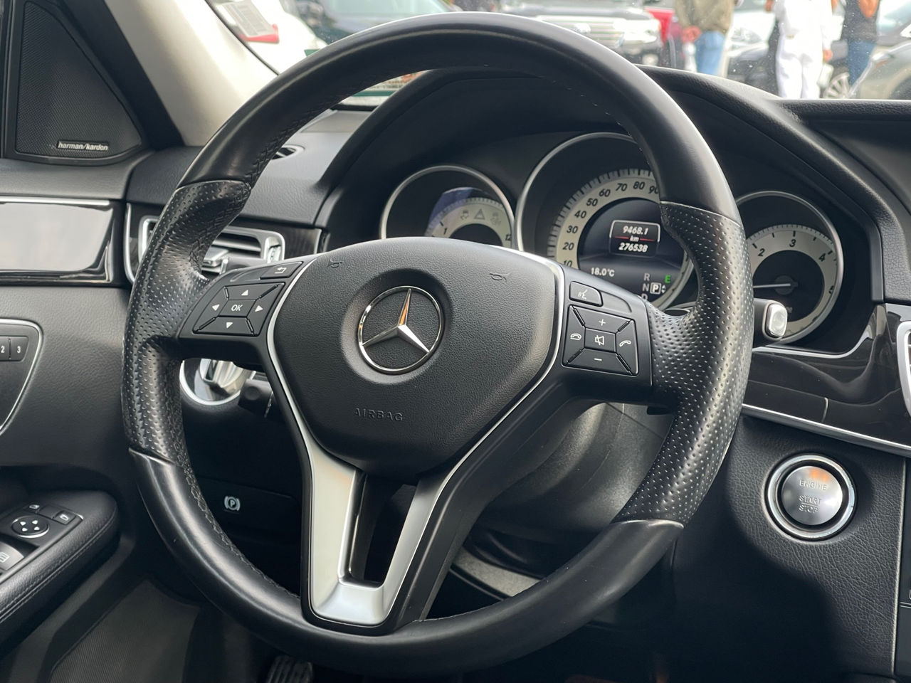 Mercedes E-Class foto 8