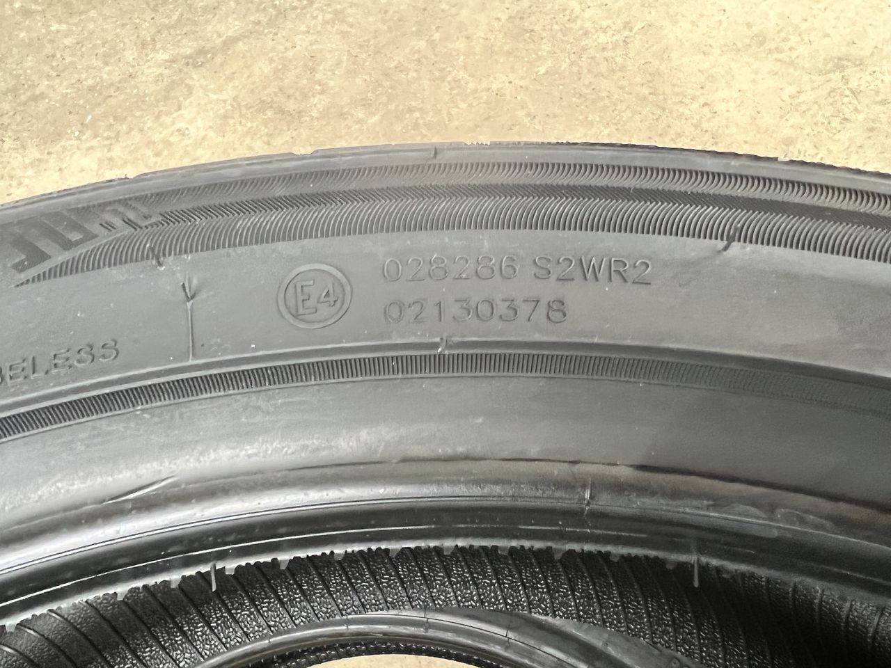 245/40 R21 Tracmax Xprivilo RS01+/ Доставка, livrare toata Moldova foto 5