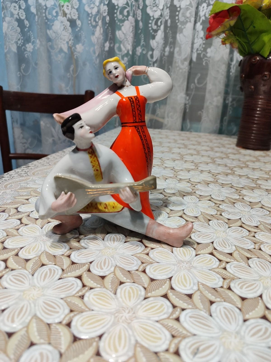 Farfor statuete Фарфоровые статуэтки foto 1