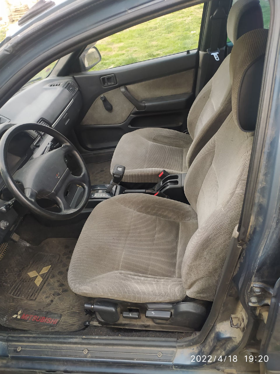 Запчасти Mitsubishi Lancer lV фото 5