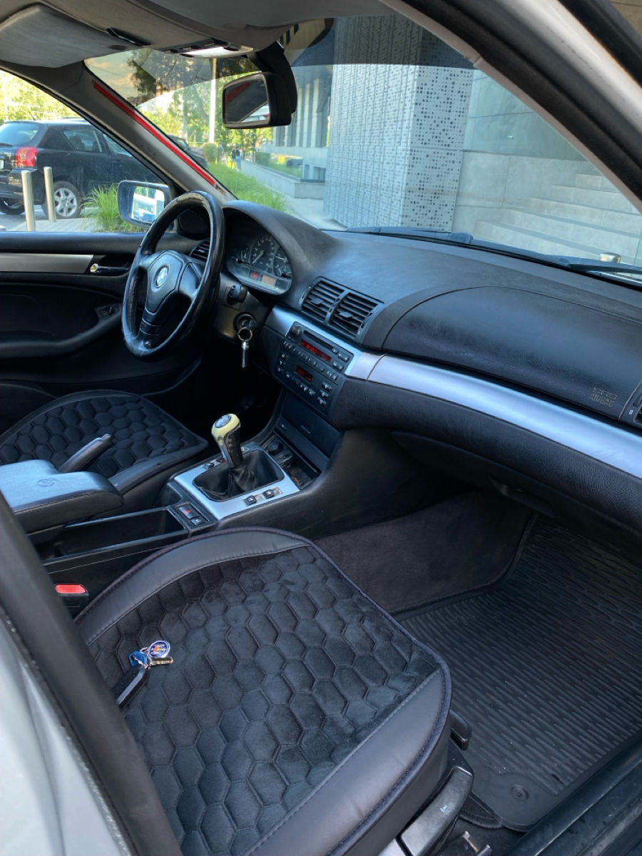 BMW 3 Series foto 6
