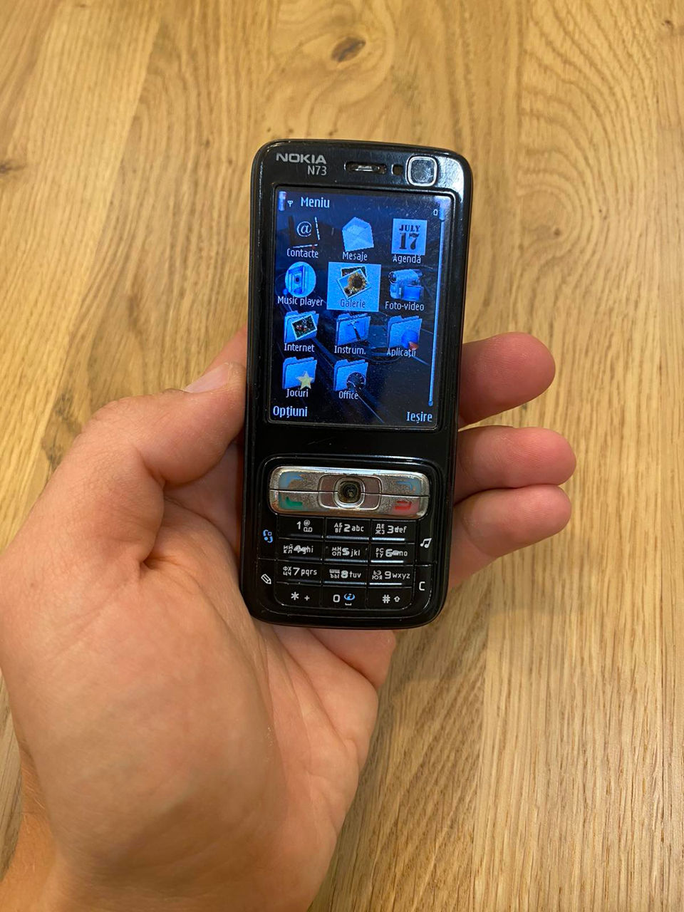 Nokia N73 фото 4