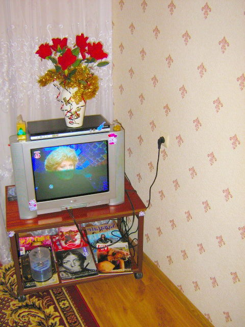 Посуточно 1-комнатная квартира в Кишиневе - 400 лей/сутки. foto 2