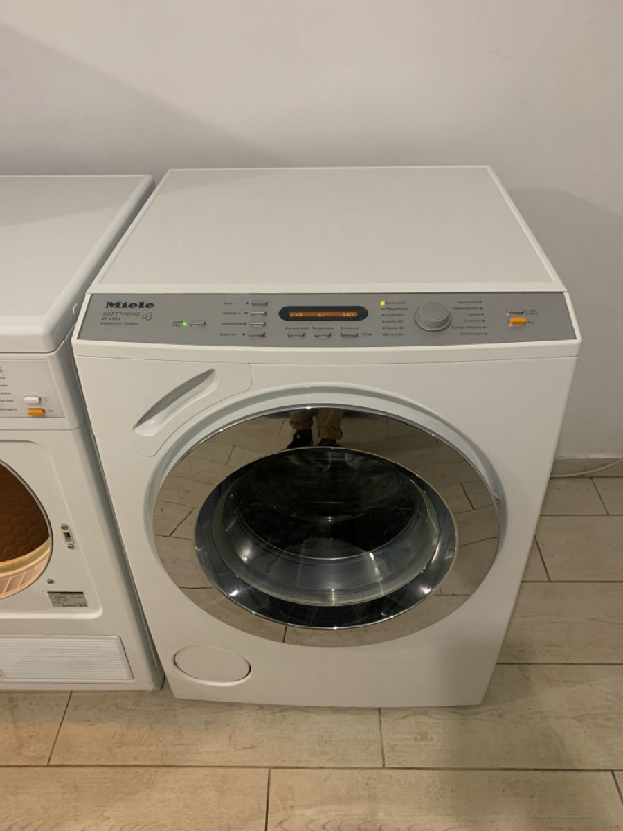 Стиральная машина Miele W4164 на 7 кг премиум класса