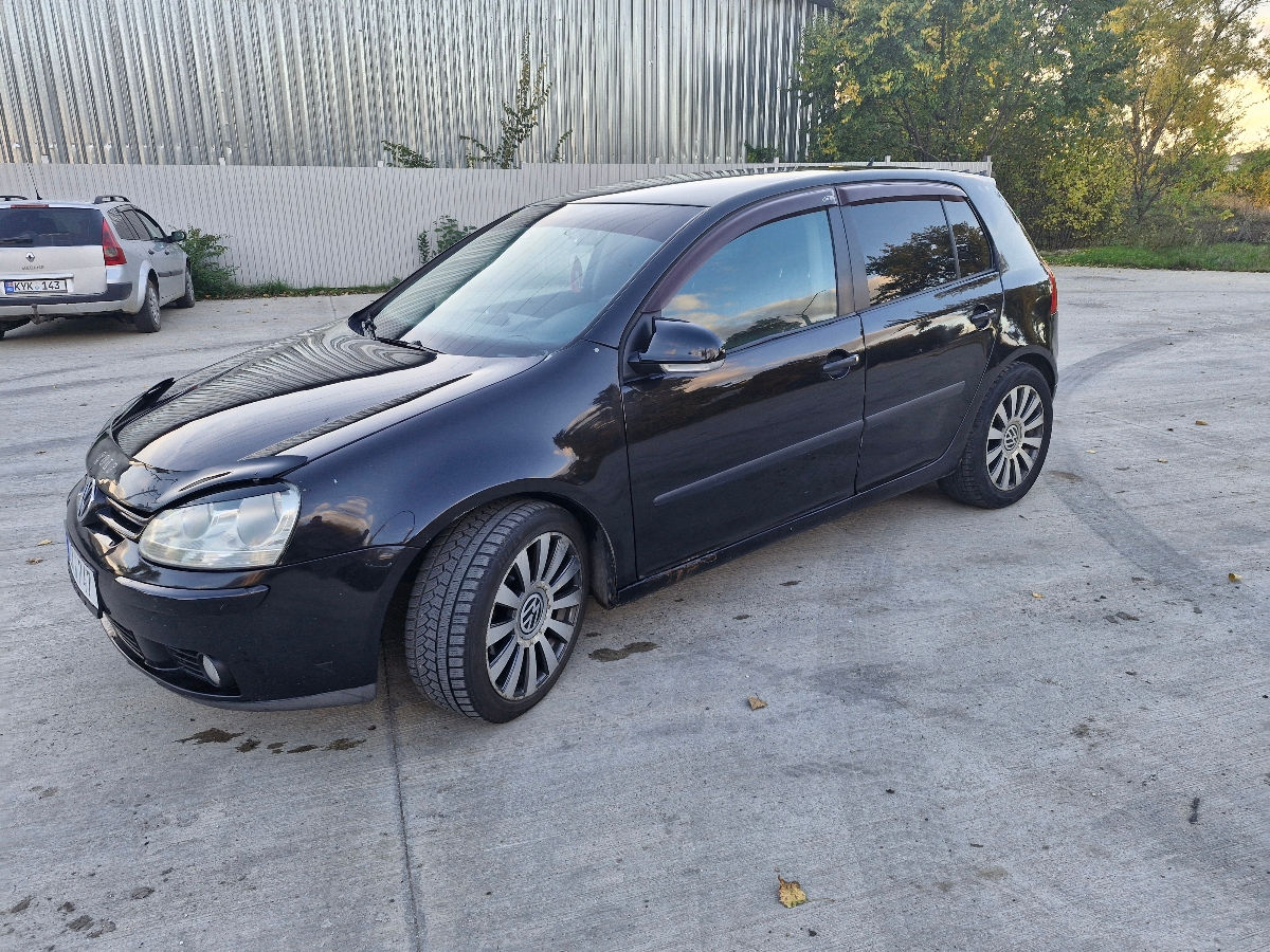 Volkswagen Golf фото 2