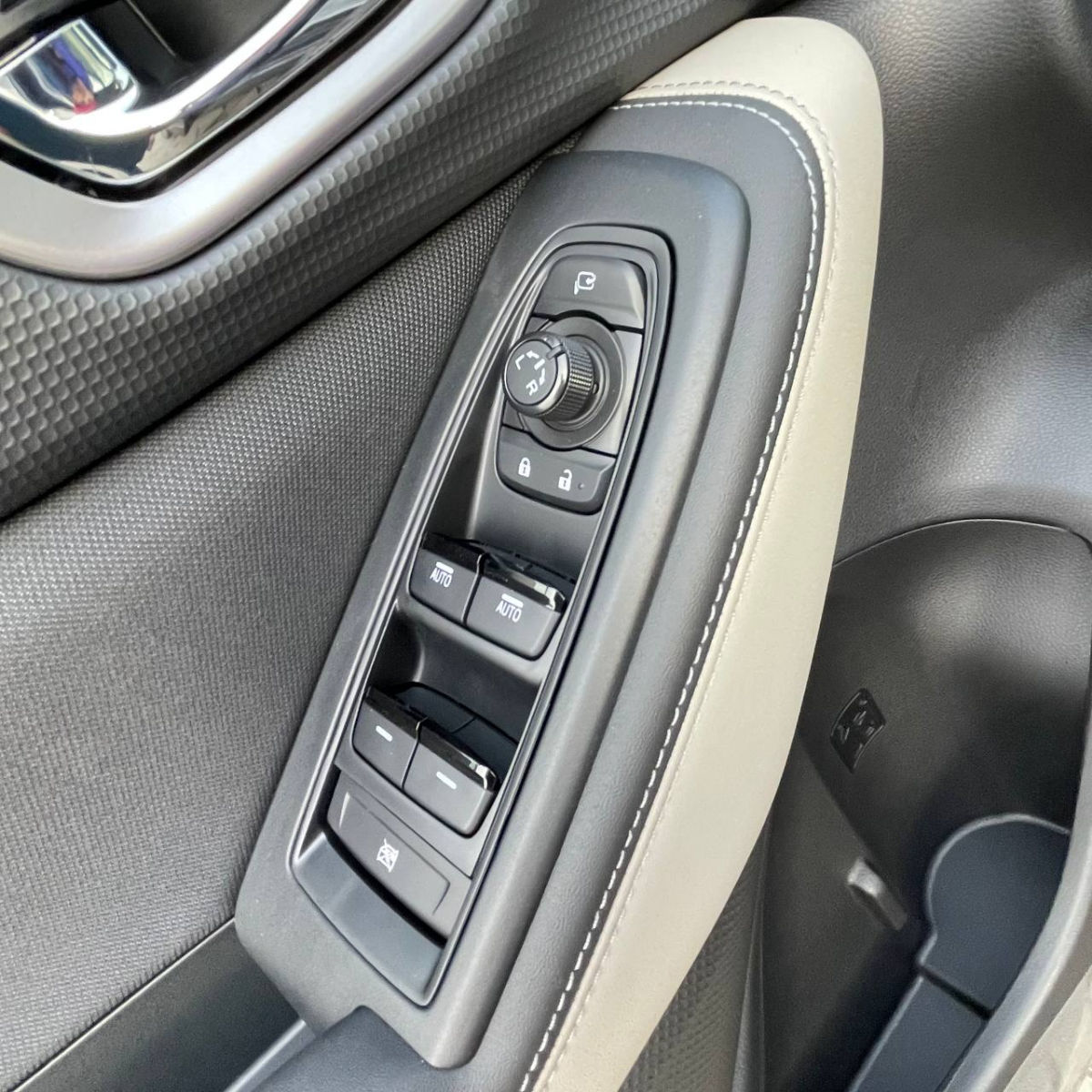 Subaru Forester фото 14