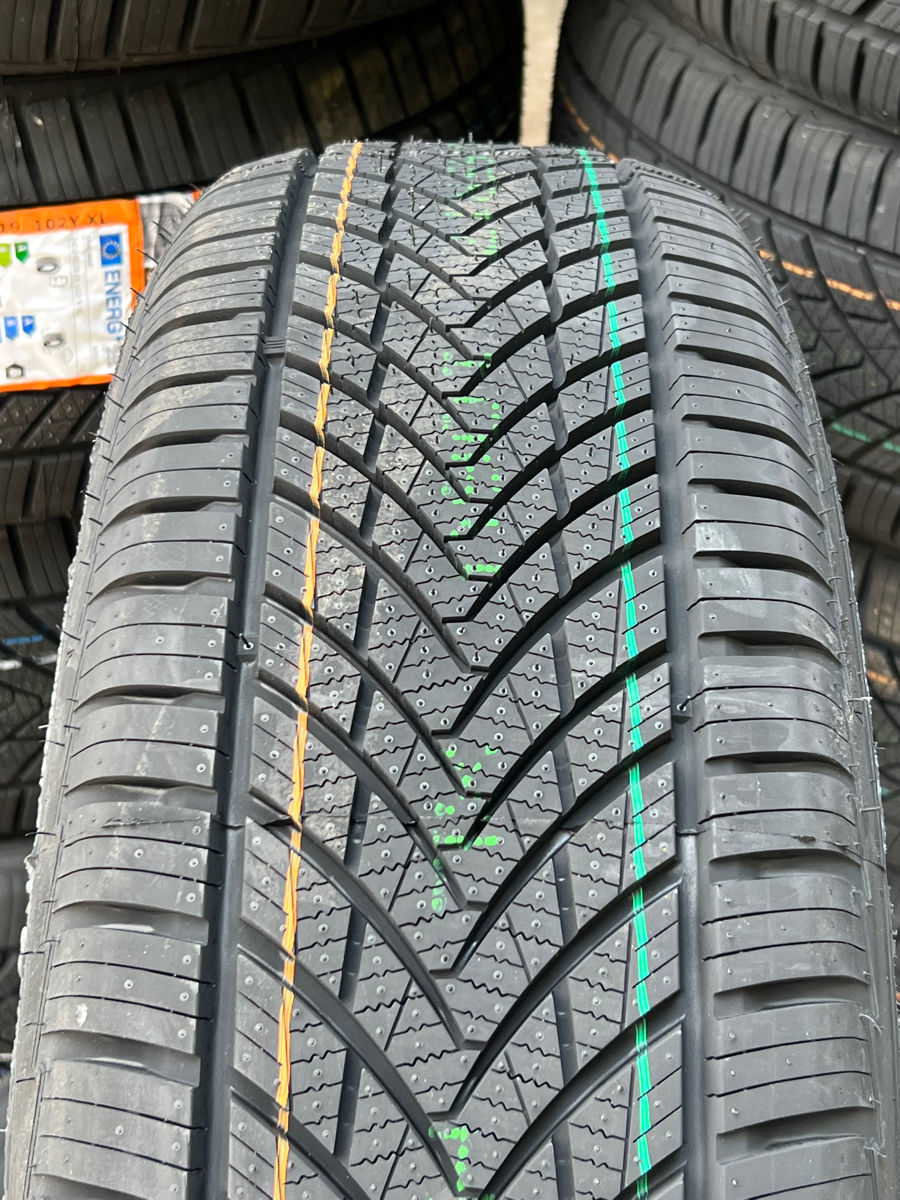 225/65 R17 Tracmax Allseason Trac saver/ Доставка, livrare toata Moldova foto 2