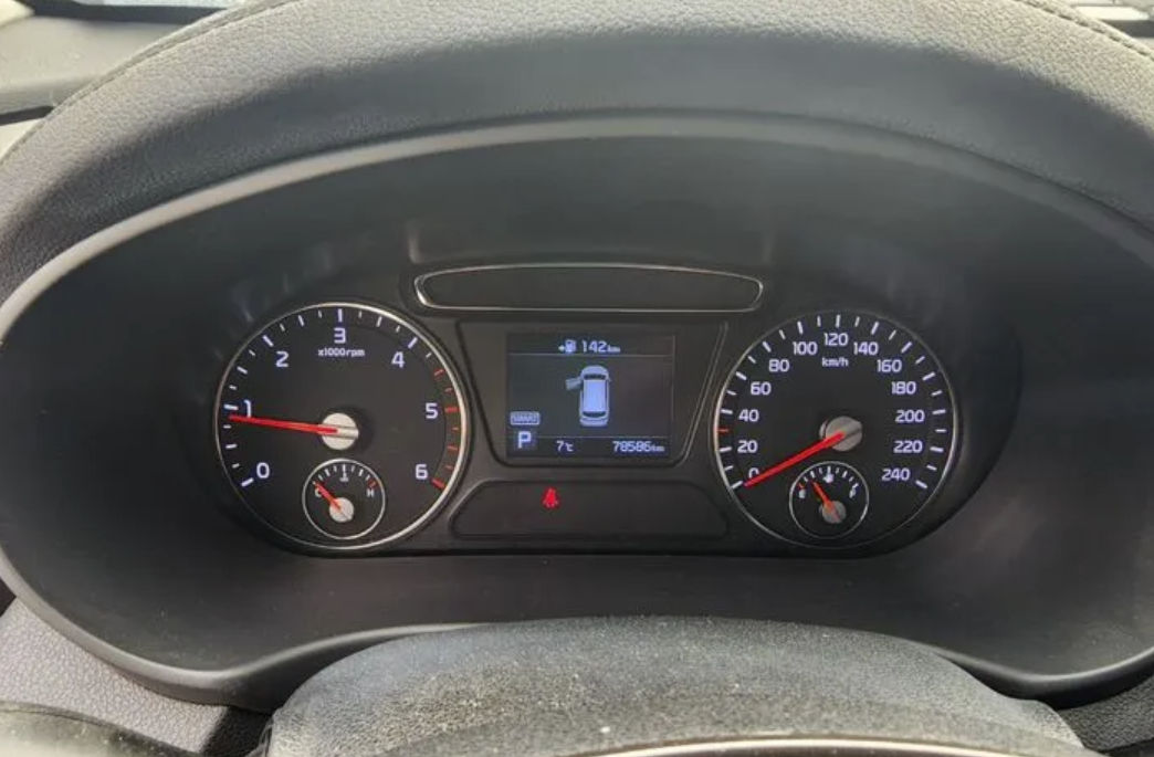 KIA Sorento foto 5