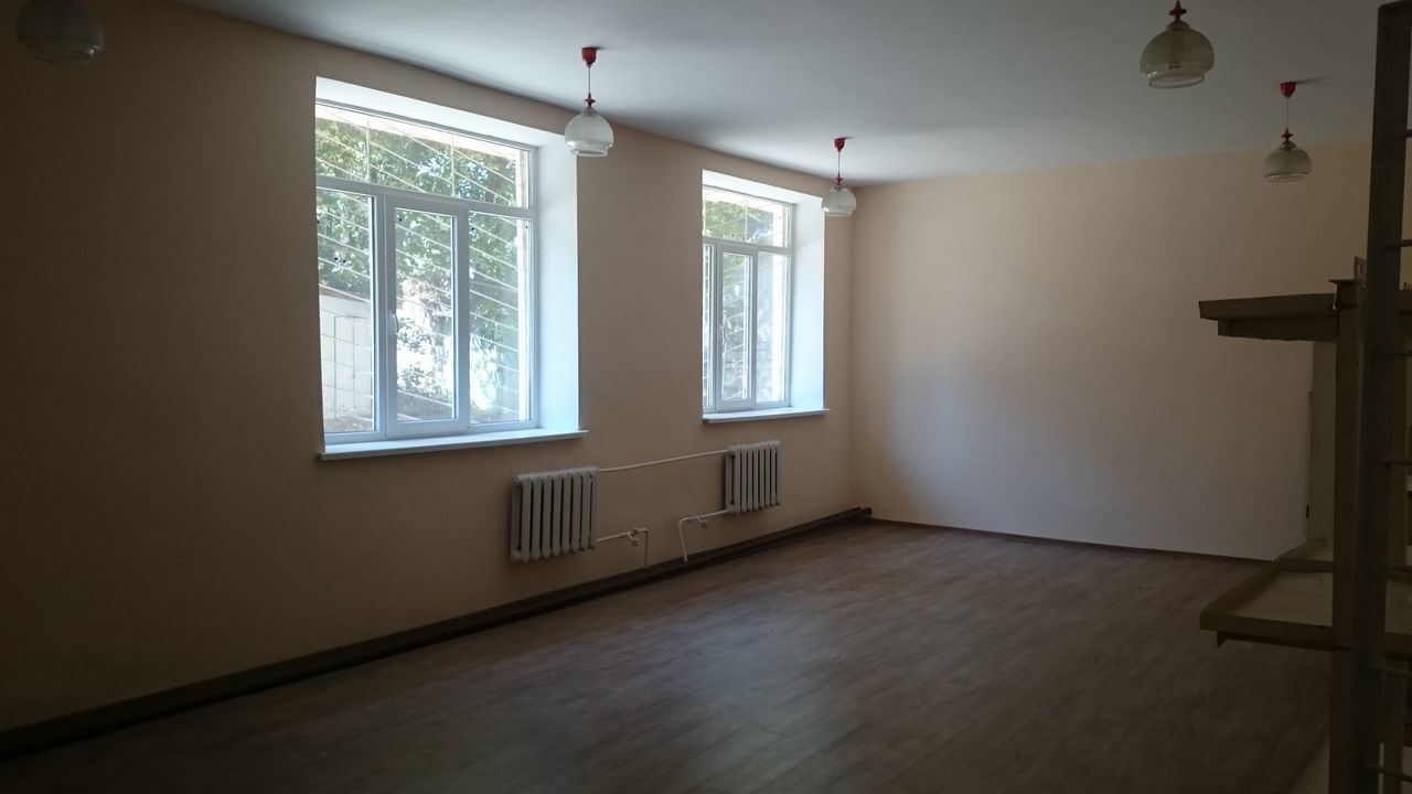 Коммерческое помещение для торговли и производства на Чоканах!