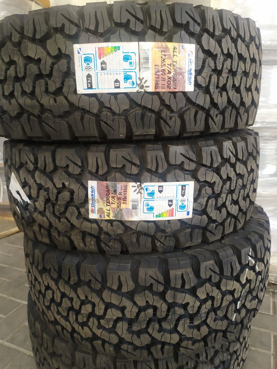 Mt/at 31x10.5r15 235/75r15 265/70r17  Cooper Bf Goodrich Lakesea Malatesta foto 14