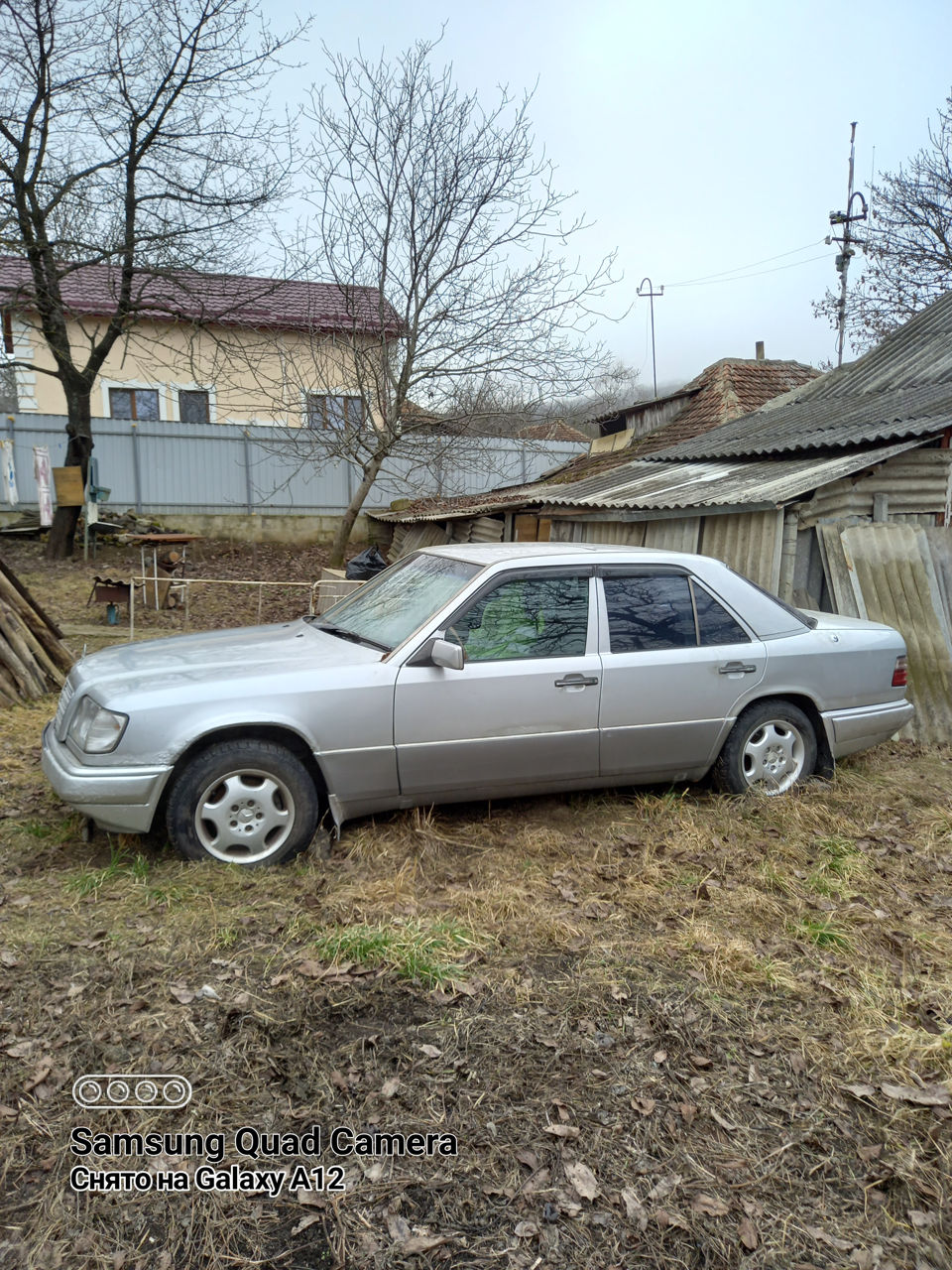 Mercedes C-Class foto 0