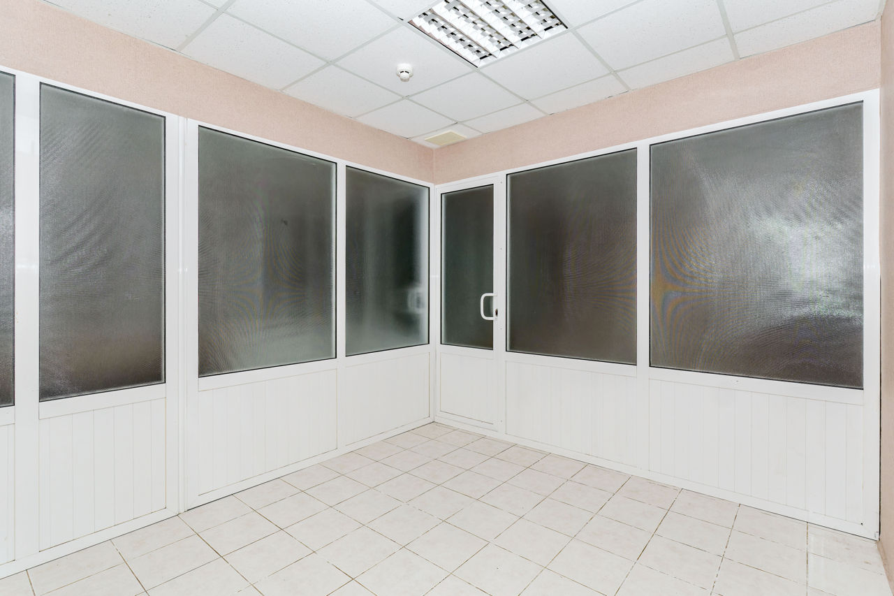 Chirie oficiu sau spatiu comercial, Buiucani ! фото 2