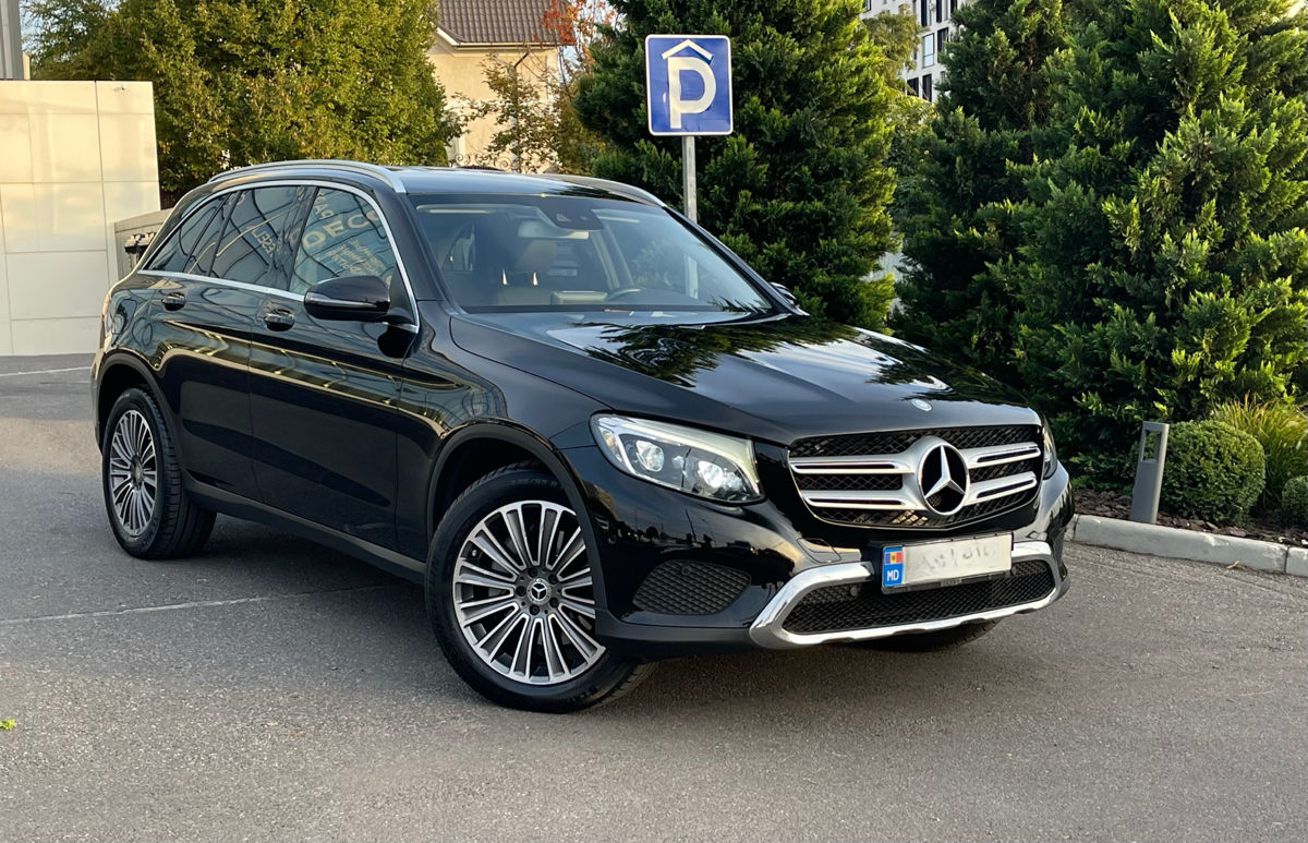 Mercedes GLC foto 1