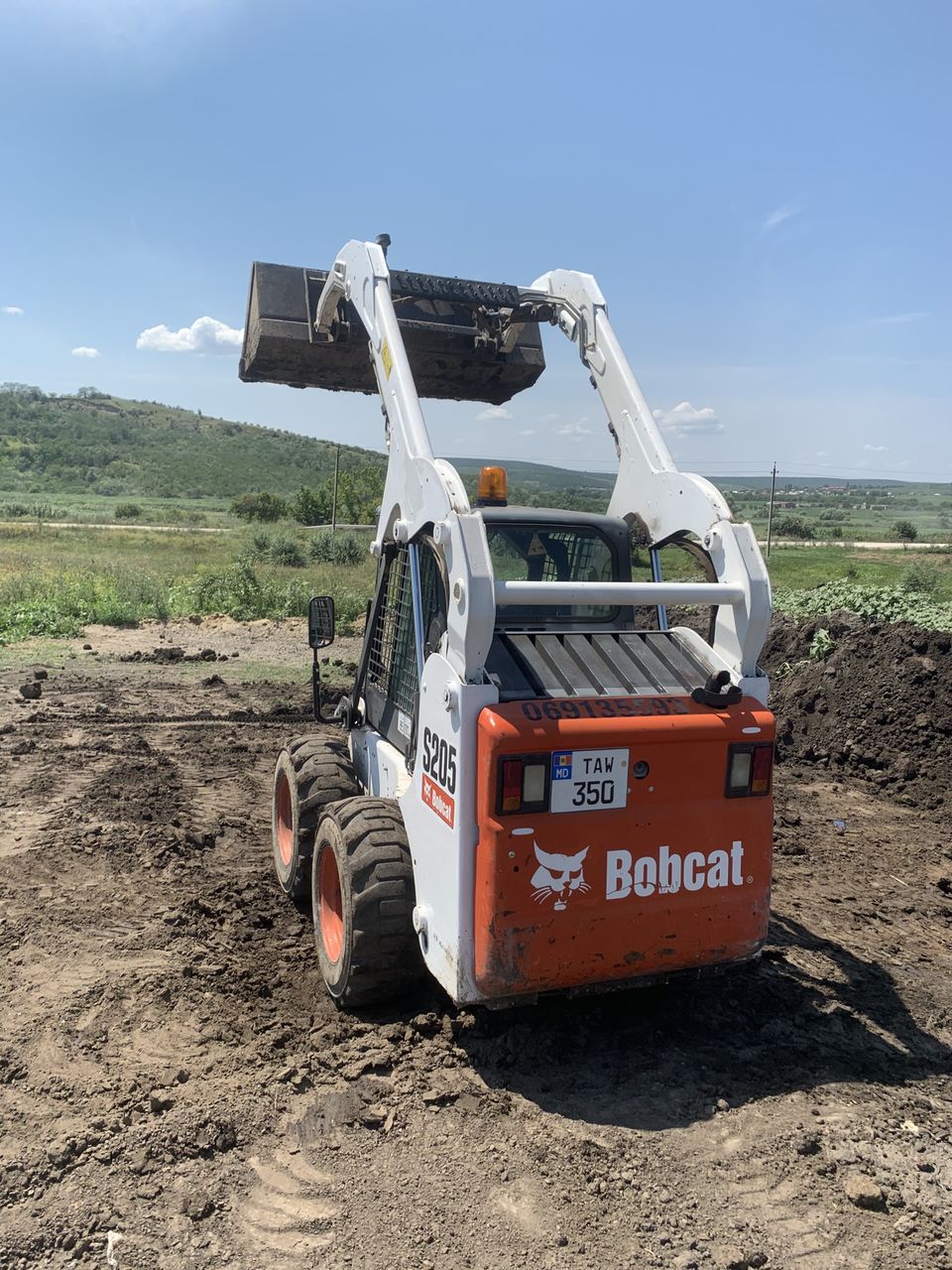 Servicii transport Camaz/curatarea terenurilor/servicii bobcat,Buldoexcavator,,вывоз мусора foto 8