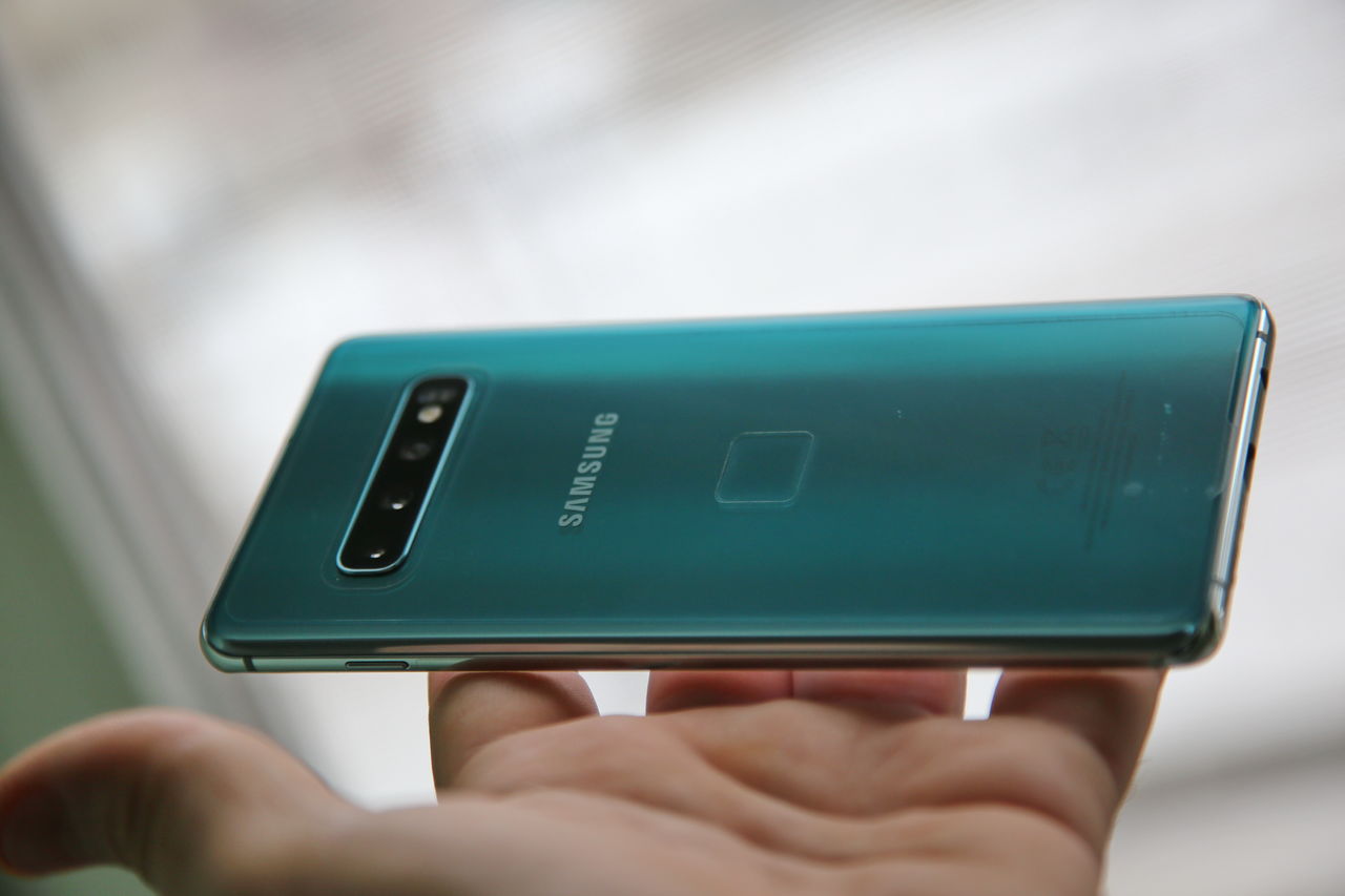 Samsung Galaxy s10 Plus Prism Green
