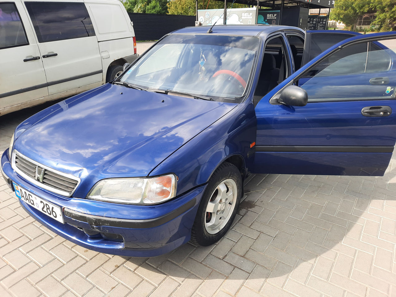 Honda Civic фото 1