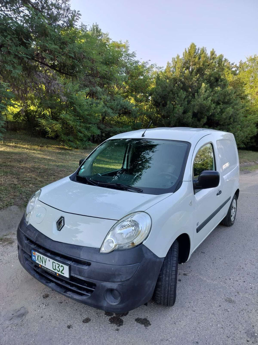Renault Kangoo 2012 г. с пробегом 40000 км, Электричество, 5500 €