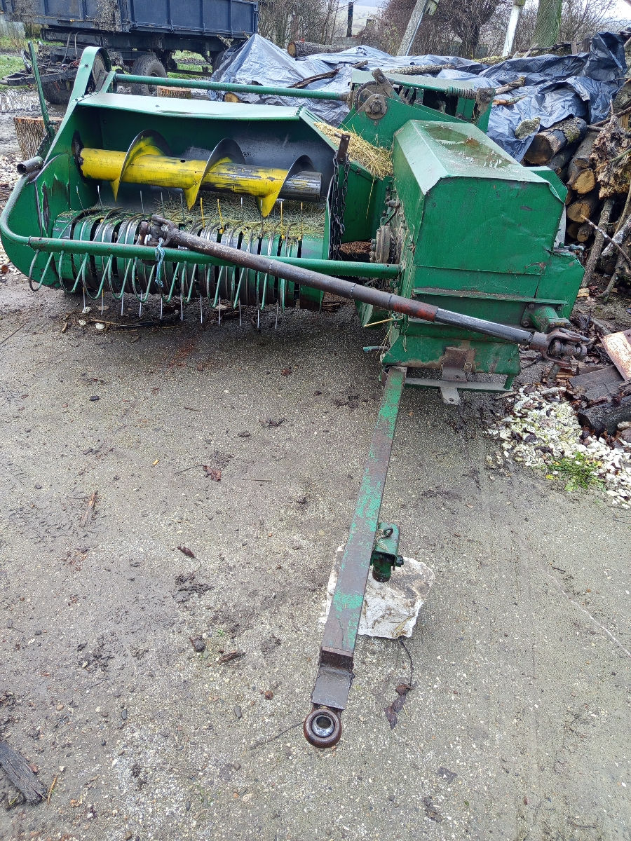 Пресс-подборщик