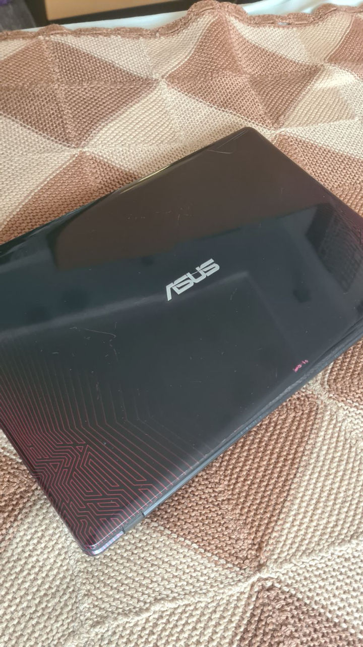 Asus R510v(i7-6700HQ; 16Gb; SSD 256Gb) -3500 lei  foto 1
