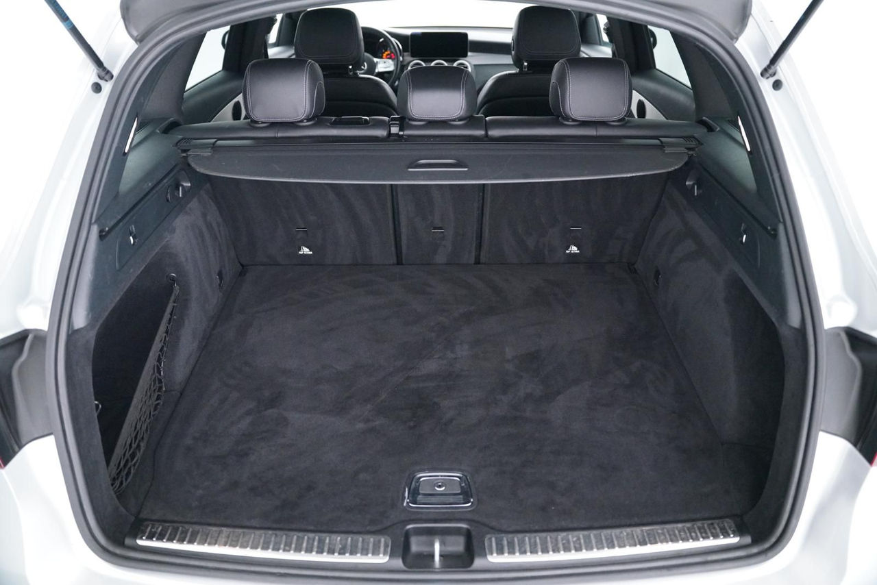 Mercedes GLC foto 9