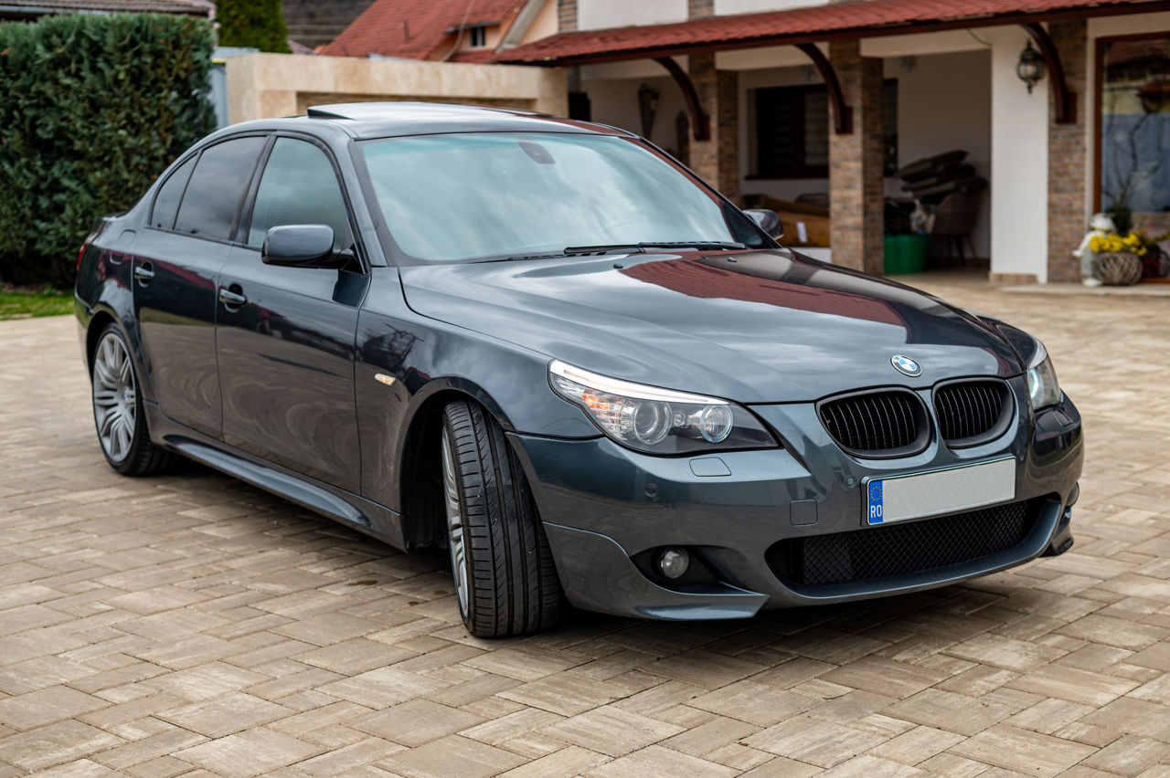 BMW 5 Series foto 1