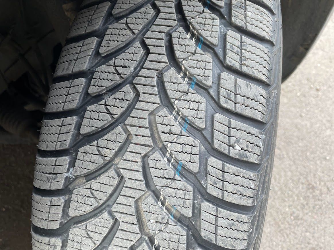 205 60 r16 Bridgestone
