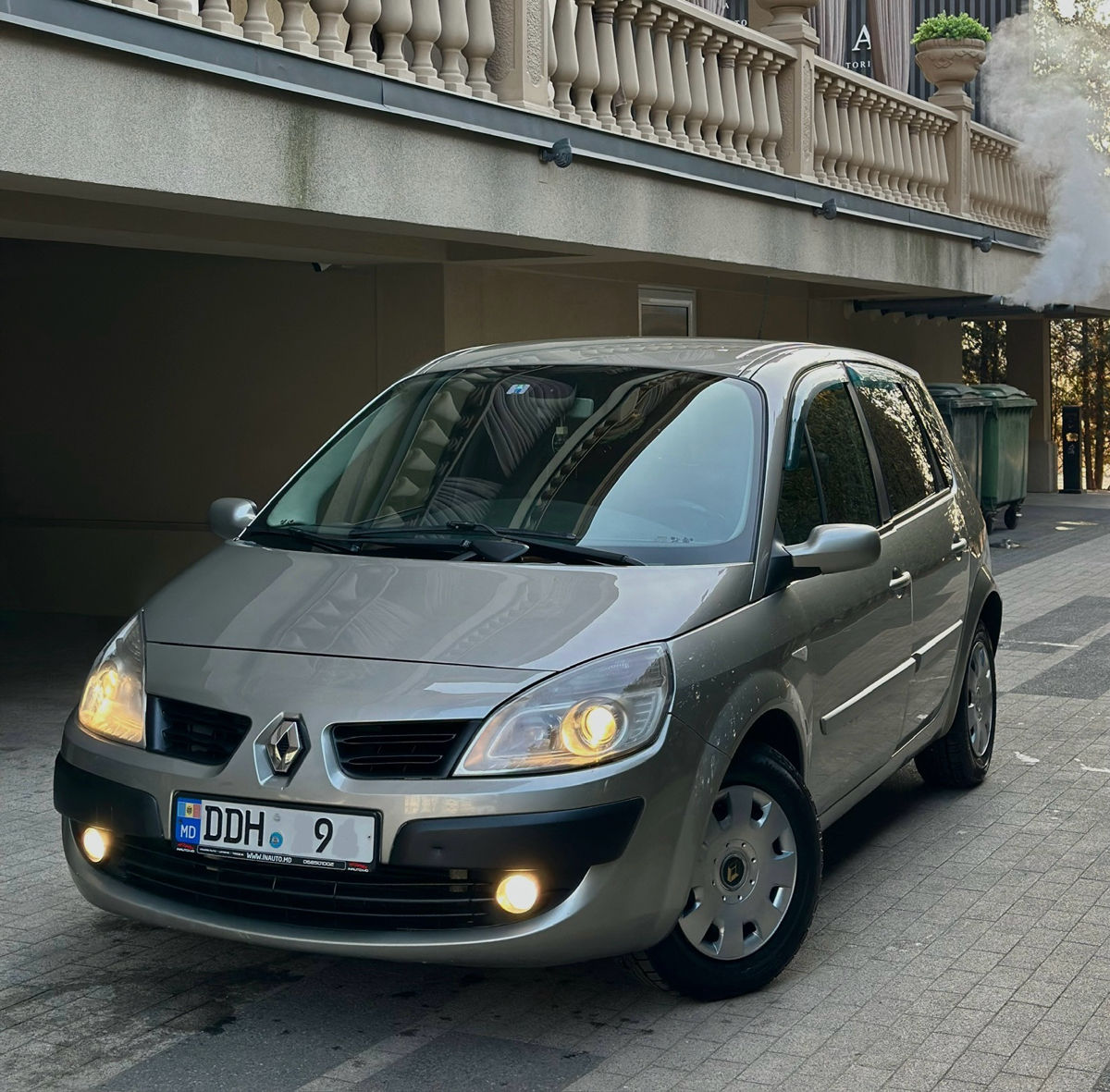 Renault Scenic фото 0