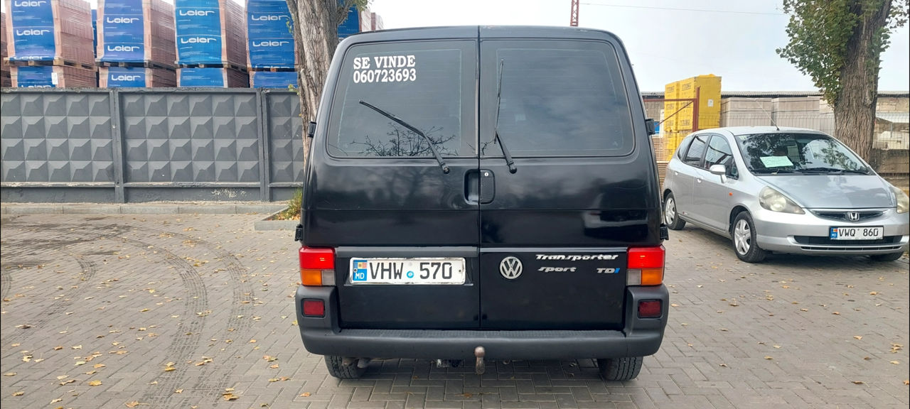 Volkswagen Transporter foto 3