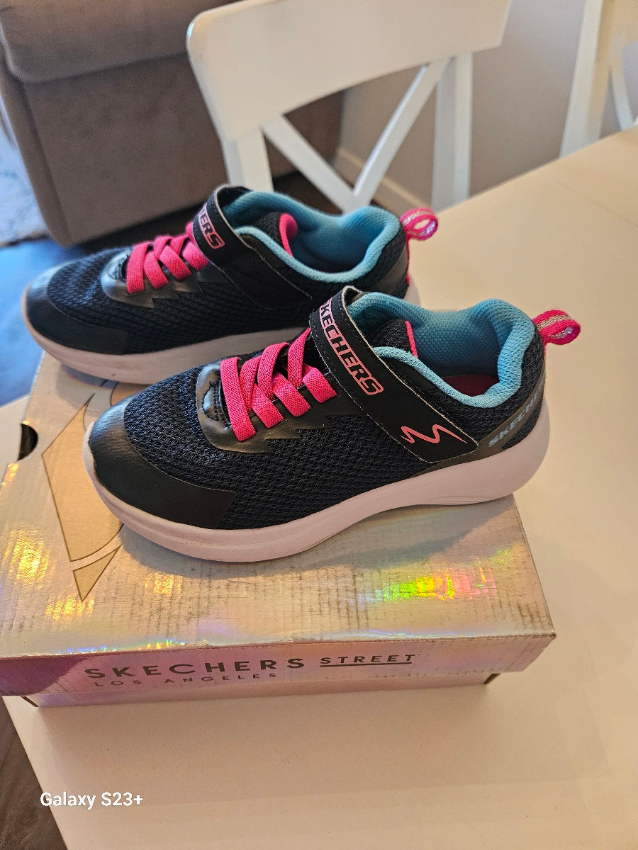Ghete Skechers foto 1