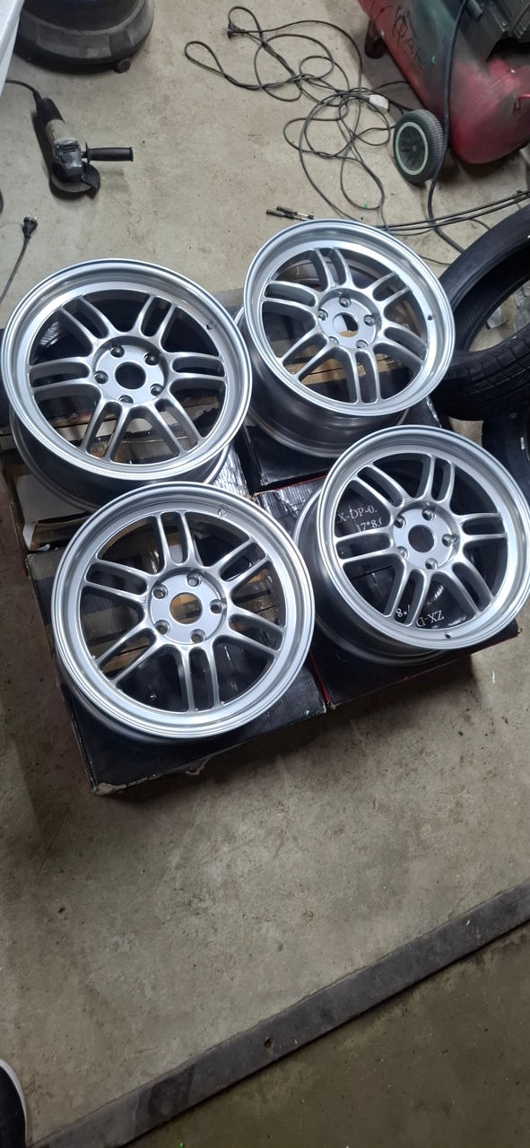 R17 enkei rpf1