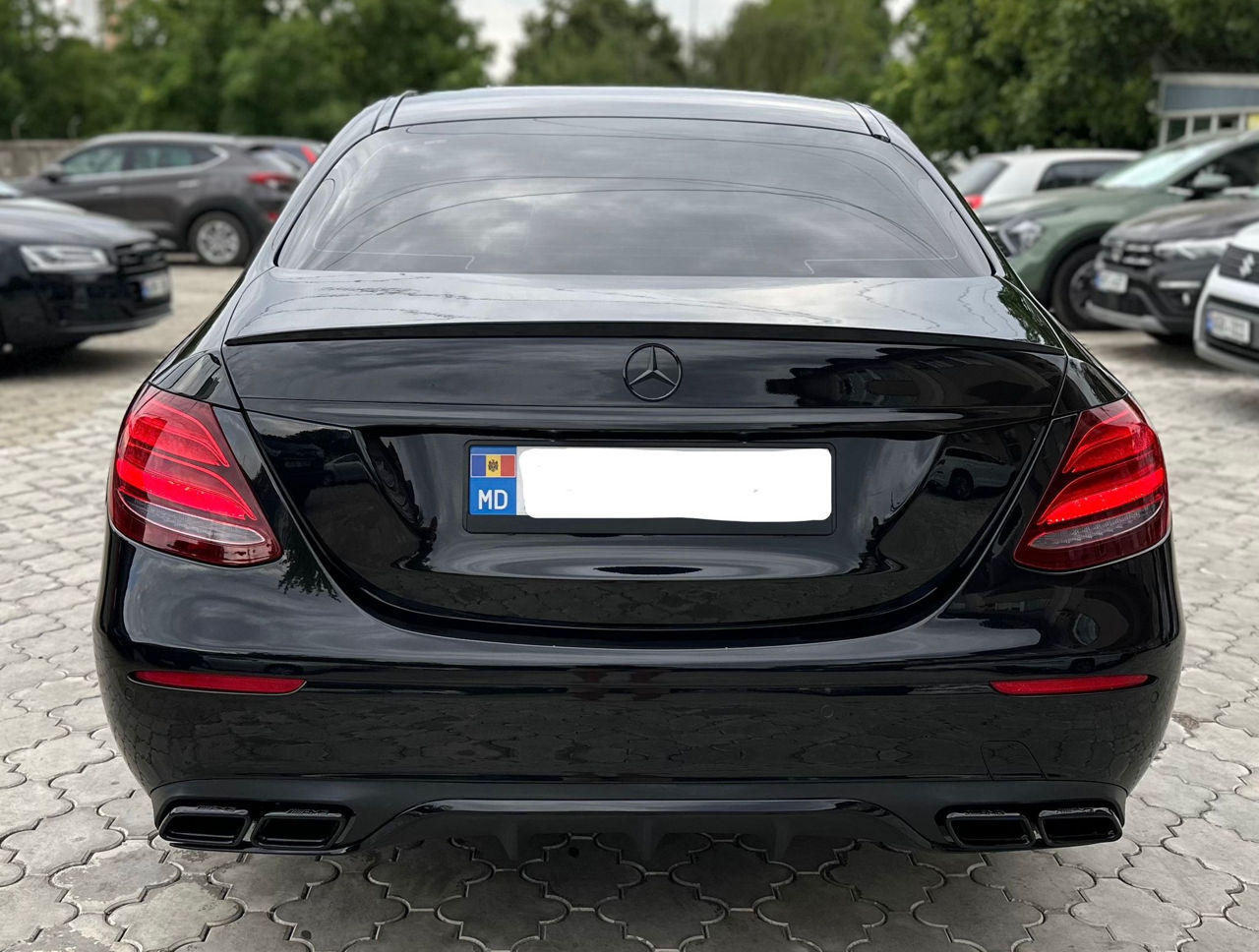 Mercedes E-Class foto 4