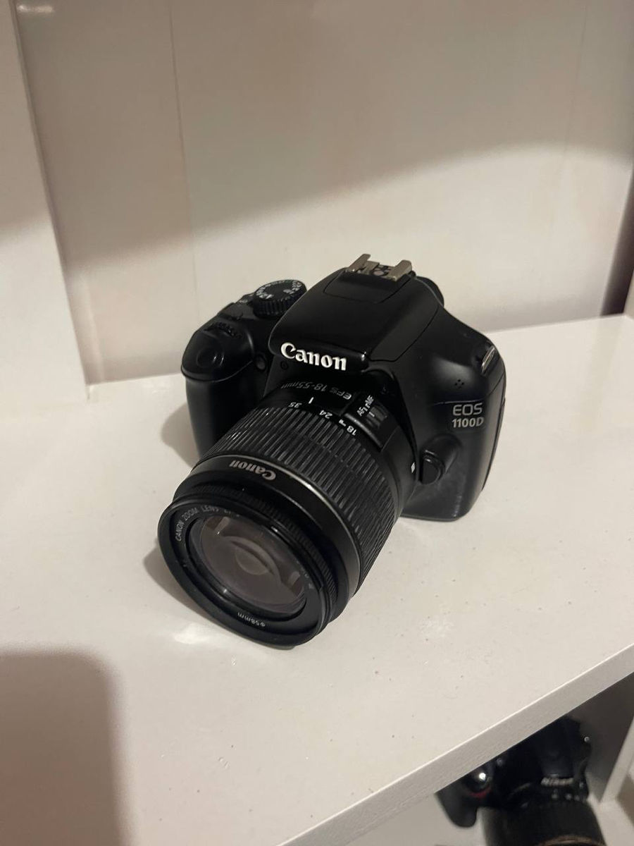 Canon Eos 1100d / Canon Eos 450d