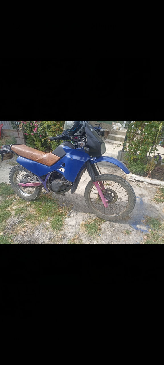 Honda Mtx 125
Stare buna 
Moto arată că pe poze
Nu se folosește nimeni răcire pin antigel
 foto 1