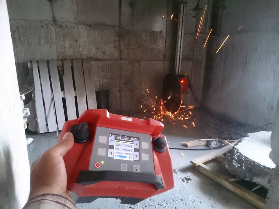 Алмазное сверления отверстий. до 8 метров алмазная резка бетона глубина ...