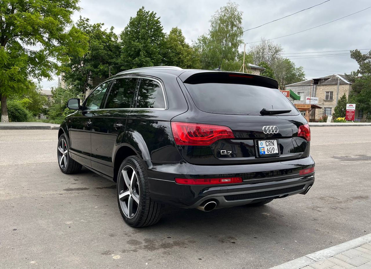 Audi Q7 foto 4