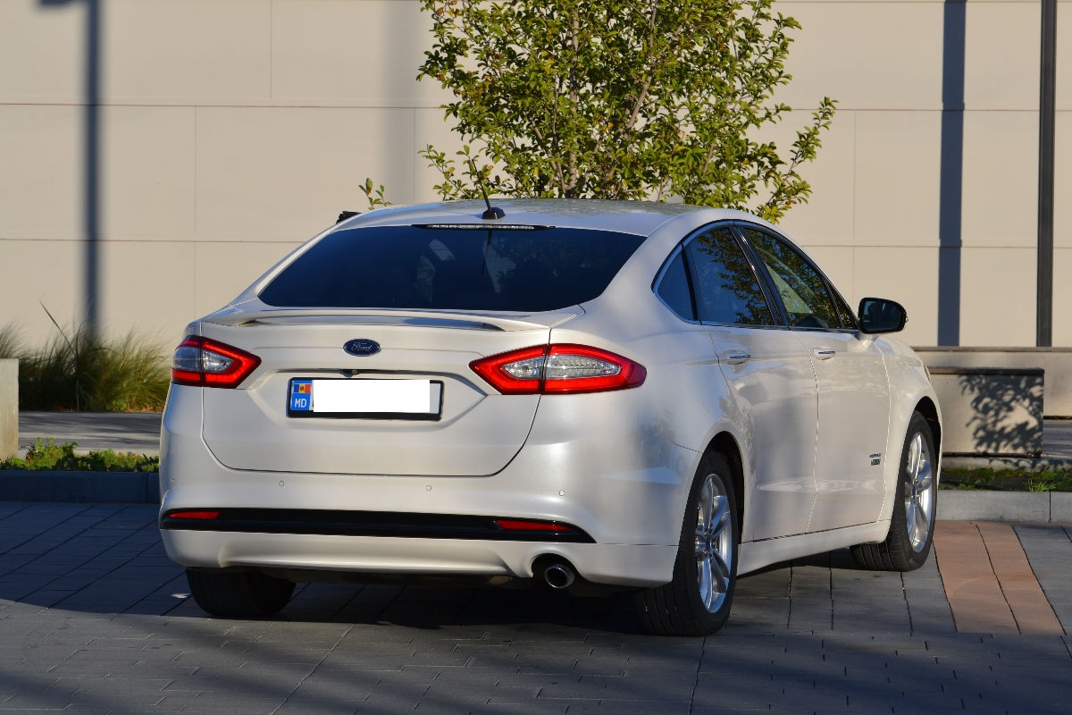 Ford Fusion foto 5