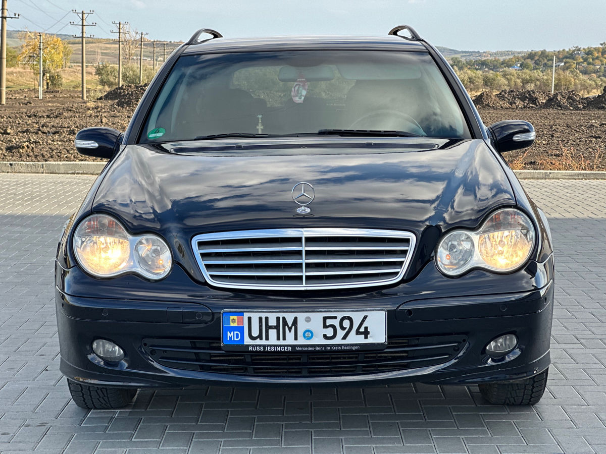 Mercedes C Class foto 0