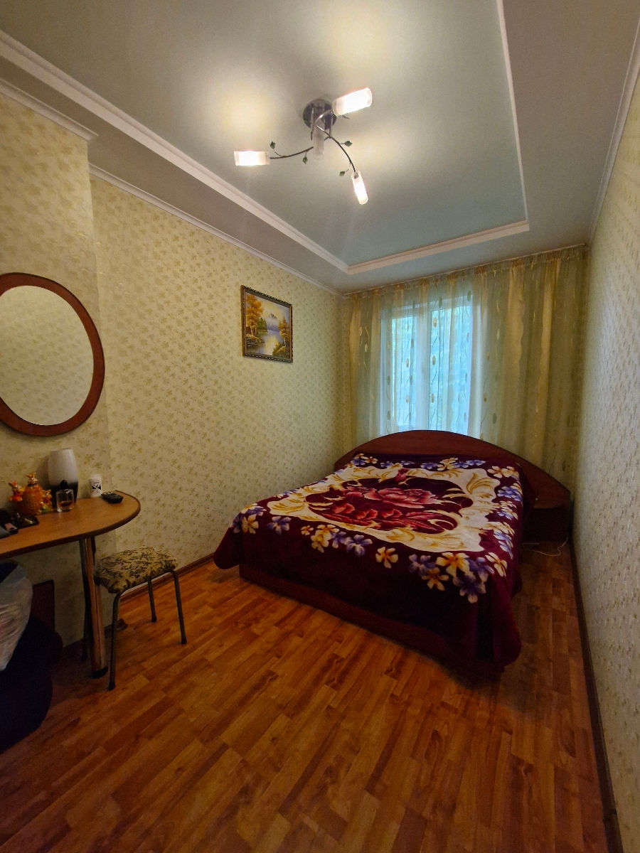 Apartament cu 3 camere, 56 m², 2 etaj
