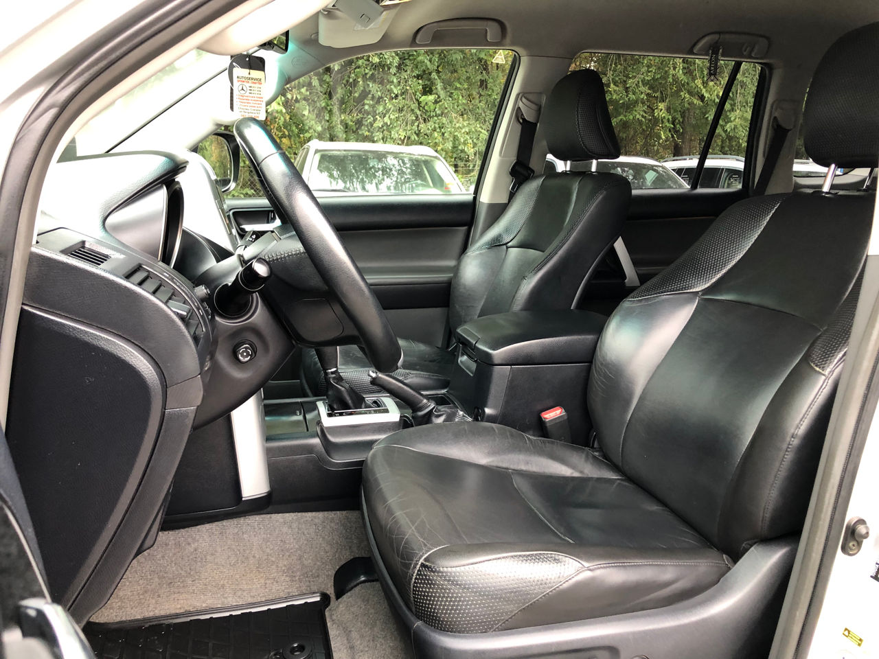 Toyota Land Cruiser Prado foto 6