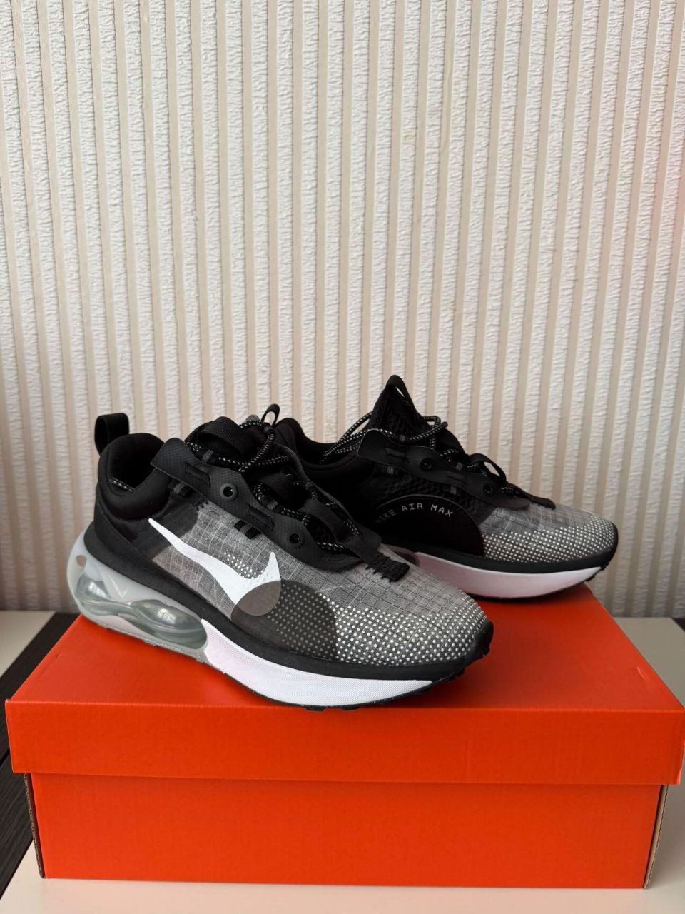 Vind adidasi Nike(Jordan) foto 0