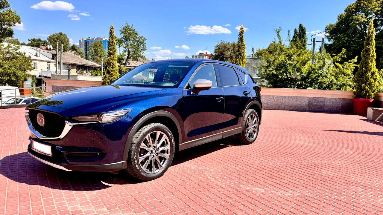 Mazda CX-5 foto 1